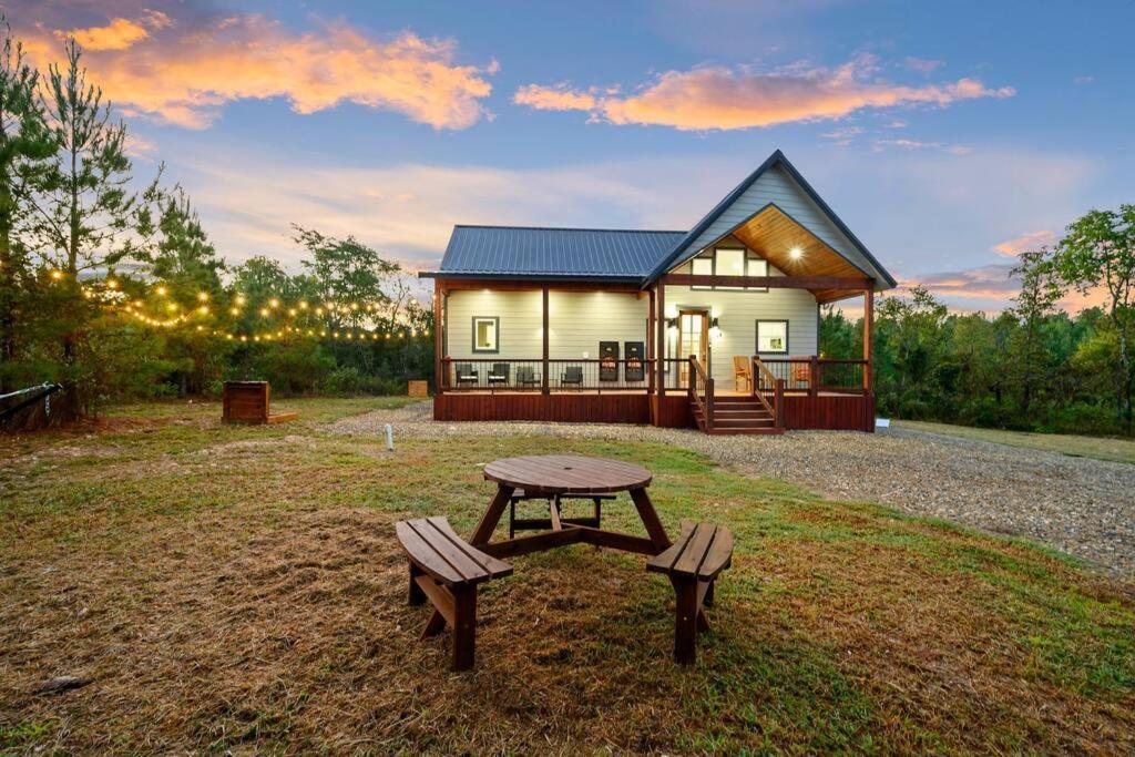 Вилла Under The Stars - Secluded, Hot Tub, Firepit, Games Брокен-Боу Экстерьер фото